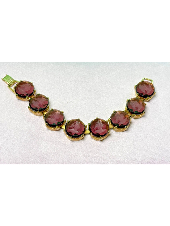 Unbranded Jewelry - Vintage 7.5" Purple Amethyst Glass Intaglio Cameo Link Bracelet Gold Tone BOLD
